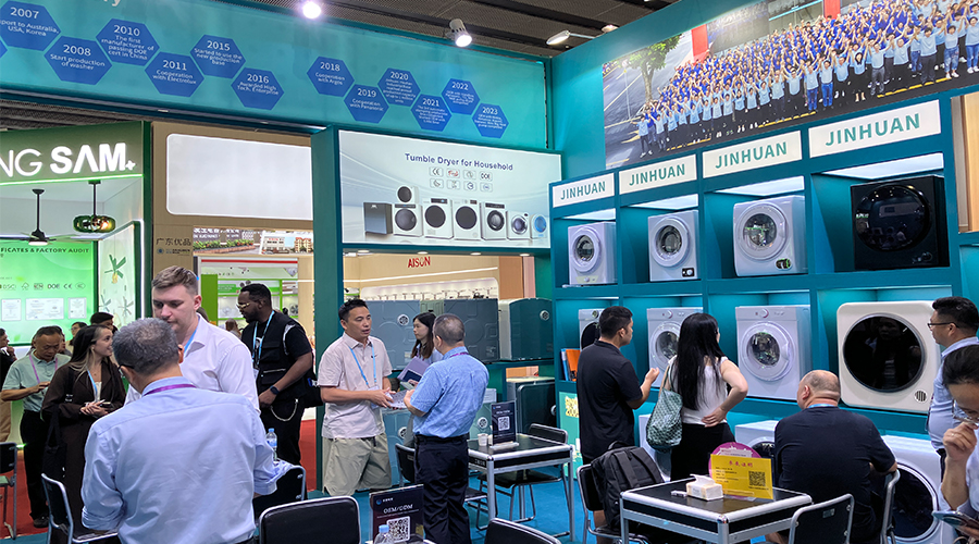 廣交會(huì)新老朋友齊聚，金環(huán)電器展位人氣旺