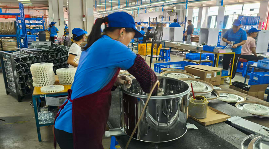 烘干機發(fā)出異響？別慌，我們來幫您