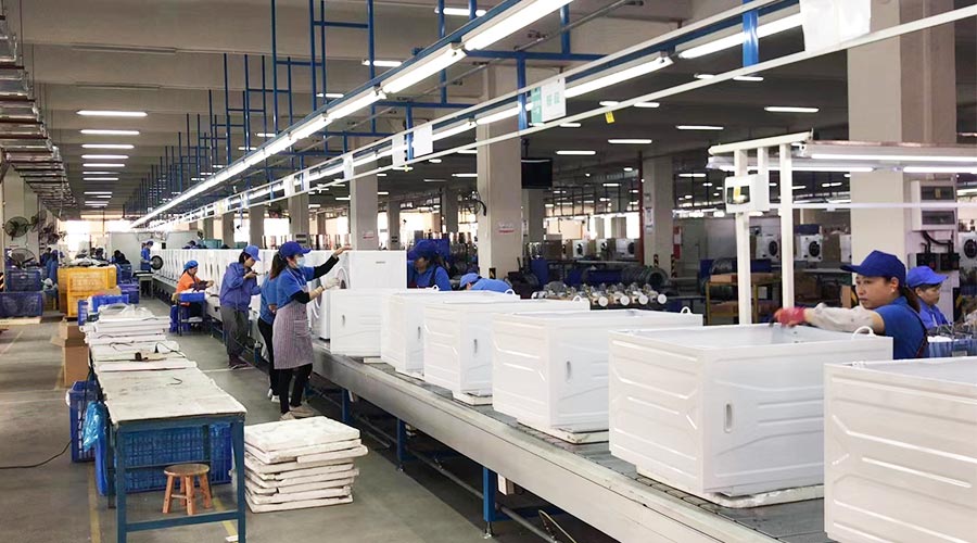 專業(yè)且專注！裝配車間開展客戶松下滾筒衣服烘干機(jī)生產(chǎn)