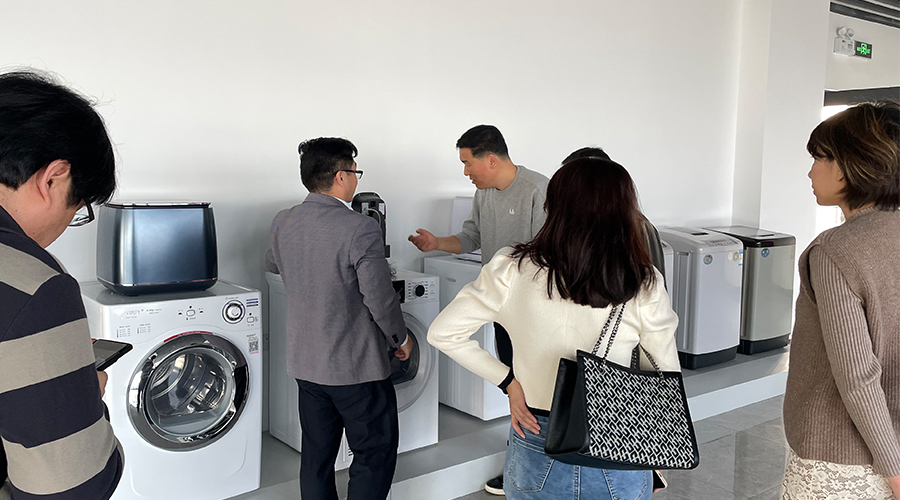 貿(mào)易公司客戶(hù)贊美金環(huán)電器干衣機(jī)代工的設(shè)計(jì)能力